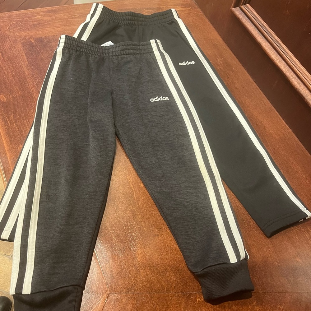 2 pairs of adidas pants boys size 5 in great condition